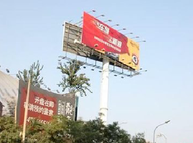 三江户外广告怎么做才能让人一眼记住？